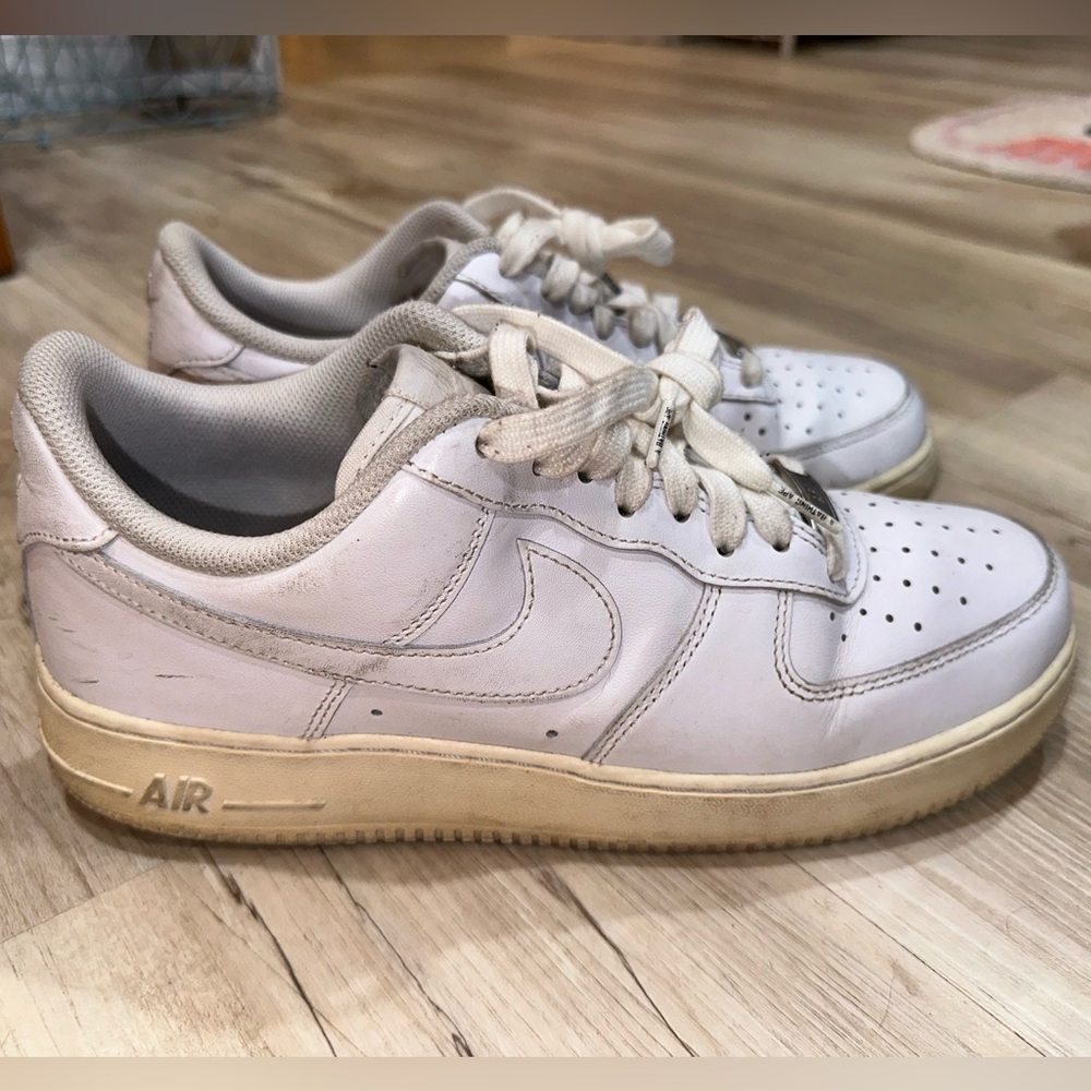 Nike Air Force 1